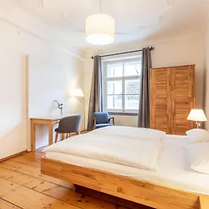Guest house Goldenes Schiff, Passau